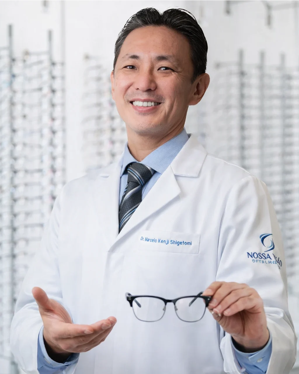 Especialista em lentes de contato especiais Dr. Marcelo Kenji Shigetomi